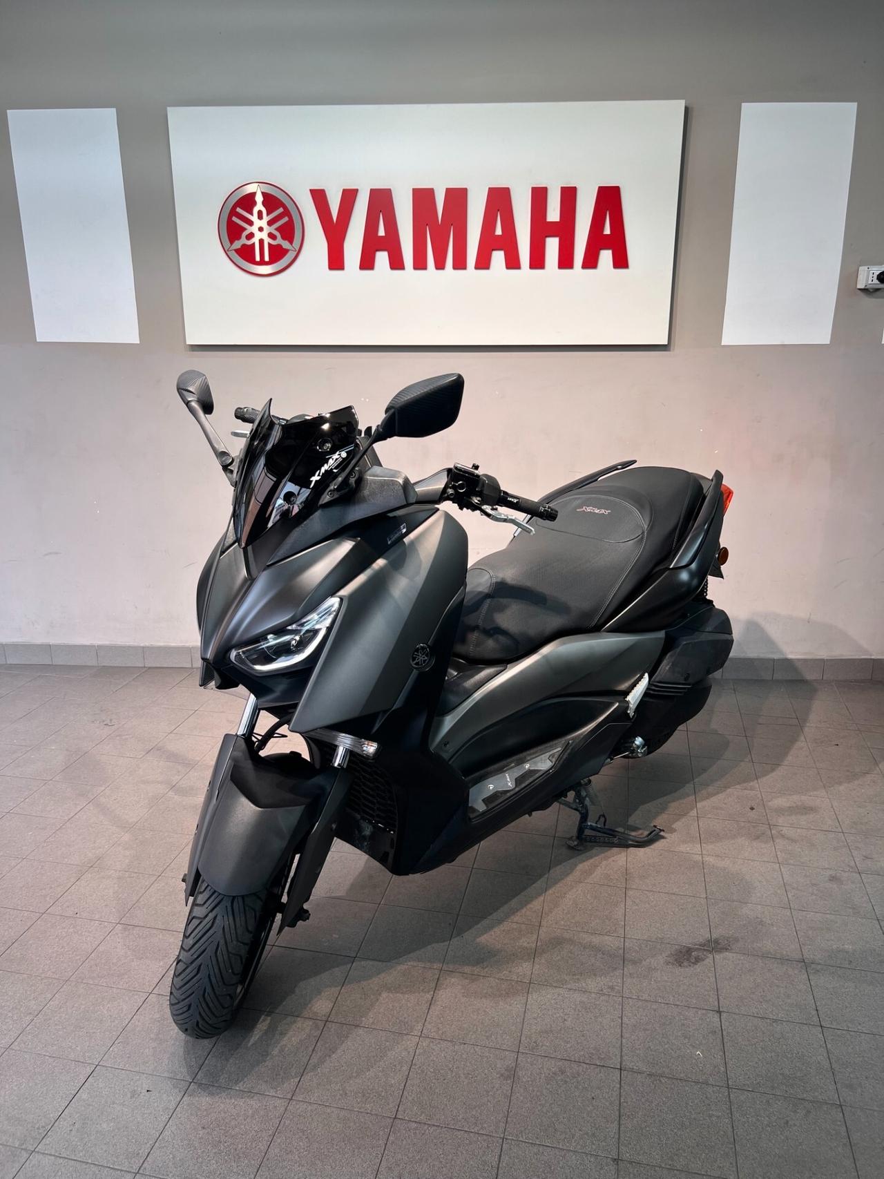 Yamaha X-Max 300 MDNOM1 QUAZAR BRONZE