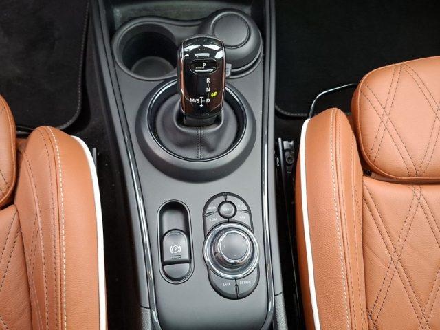 MINI Countryman 2.0 Cooper D Yours Countryman Aut. + Tetto apr.