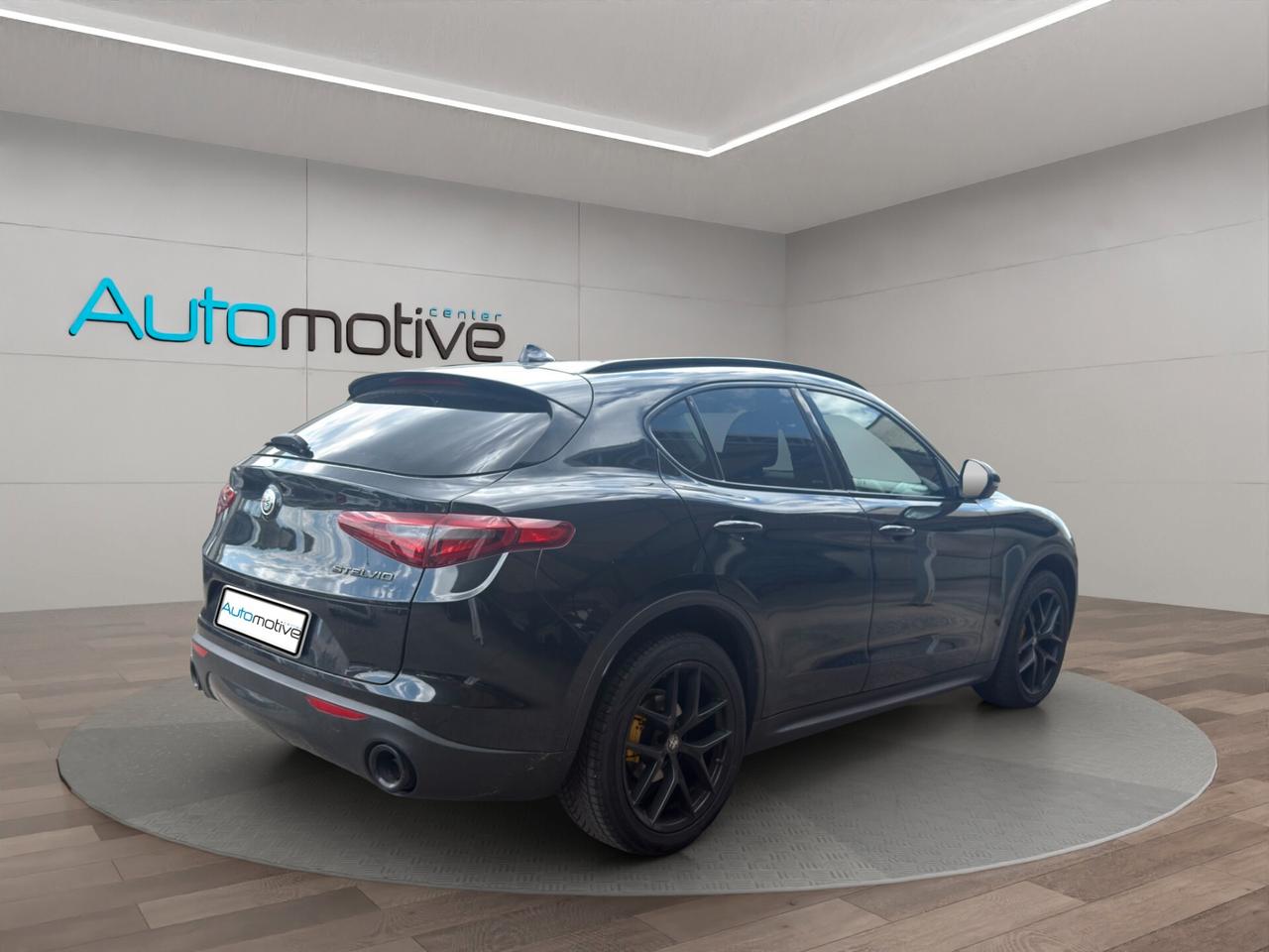 Alfa Romeo Stelvio 2.2 Turbodiesel 210 CV AT8 Q4 B-Tech