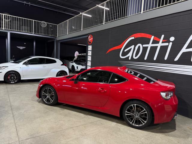 TOYOTA GT86 2.0 LIGHTNING RED REALMENTE IN SEDE MANUALE