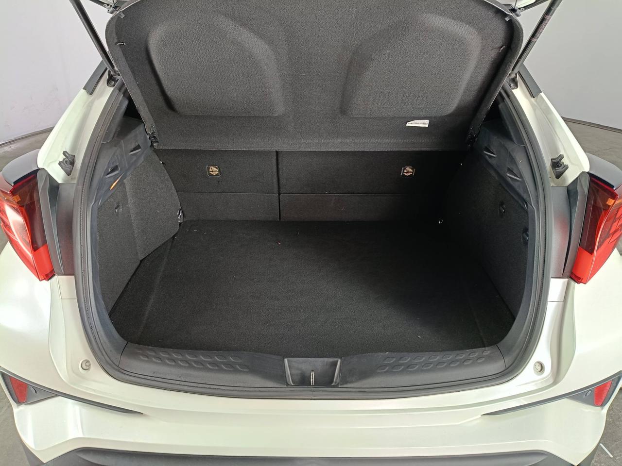 TOYOTA C-HR I 2020 - C-HR 2.0h Trend e-cvt