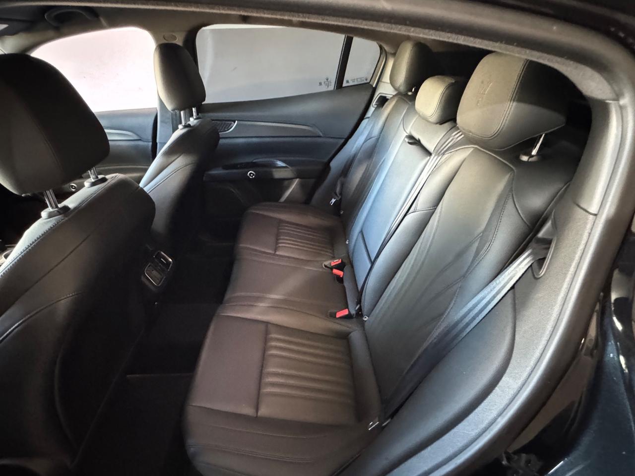 Maserati Grecale MHEV 300 CV AWD GT