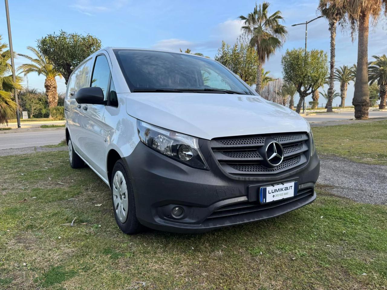 MERCEDES Vito 114 cdi compact auto my20