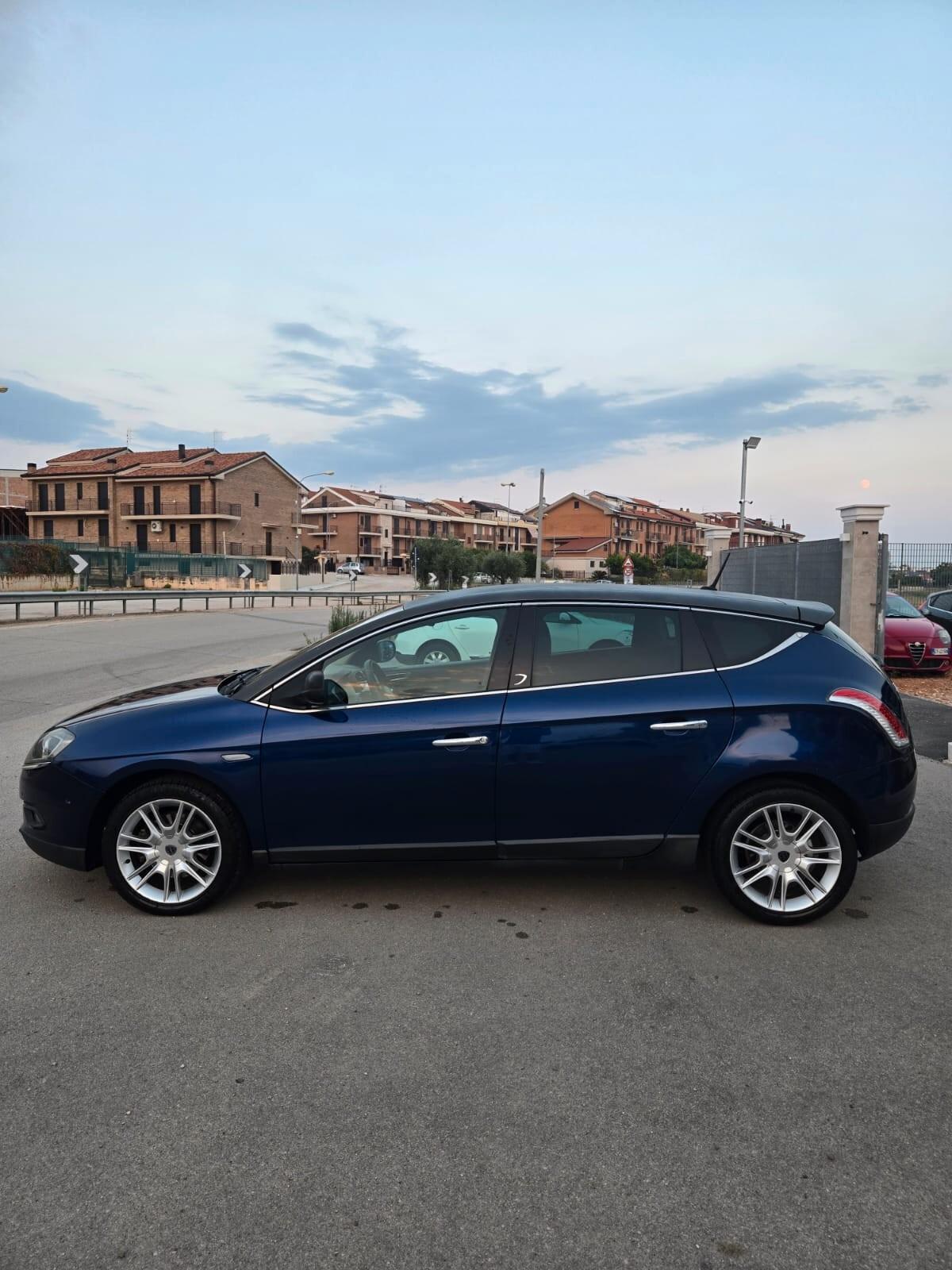 Lancia Delta 2.0 MJT DPF Executive
