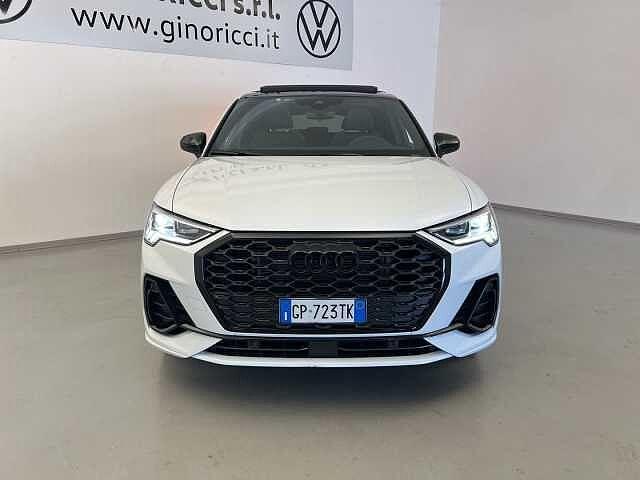 Audi Q3 SPB 35 TFSI S-tronic Identity Black