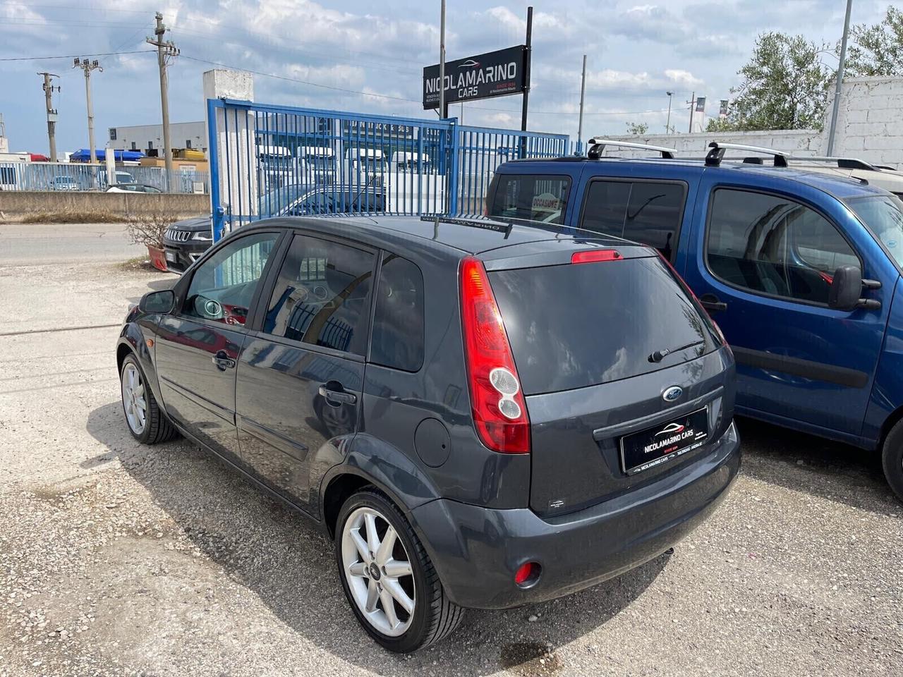 Ford Fiesta 1.2 16V 5p. Titanium “NUOVISSIMA”