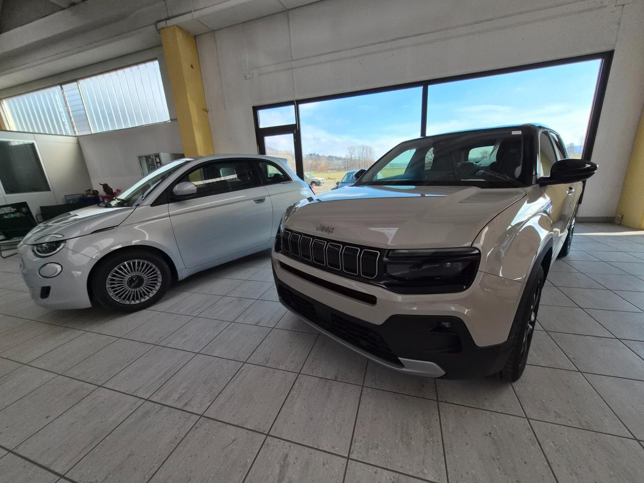 Jeep Avenger 1.2 Turbo 100 CV Summit