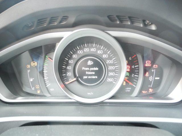 VOLVO V40 D2 1.6 D Kinetic - OK NEOPATENTATI - UNICO PROPR.