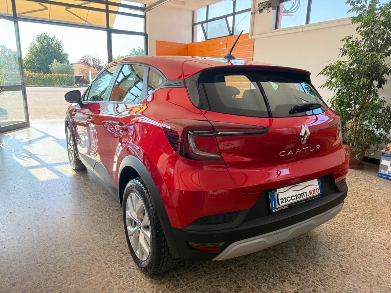 Renault Captur TCe 90 CV