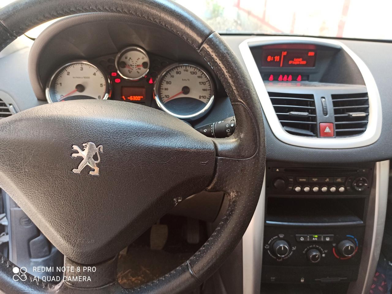 Peugeot 207 1.6 8V HDi 93CV SW Ciel Allure