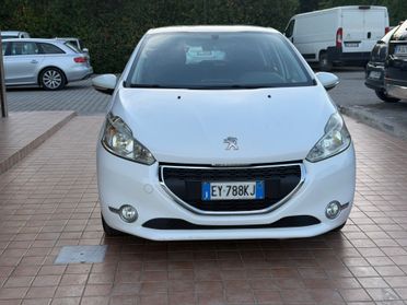 Peugeot 208 1.4 HDi 68 CV 5 porte Access