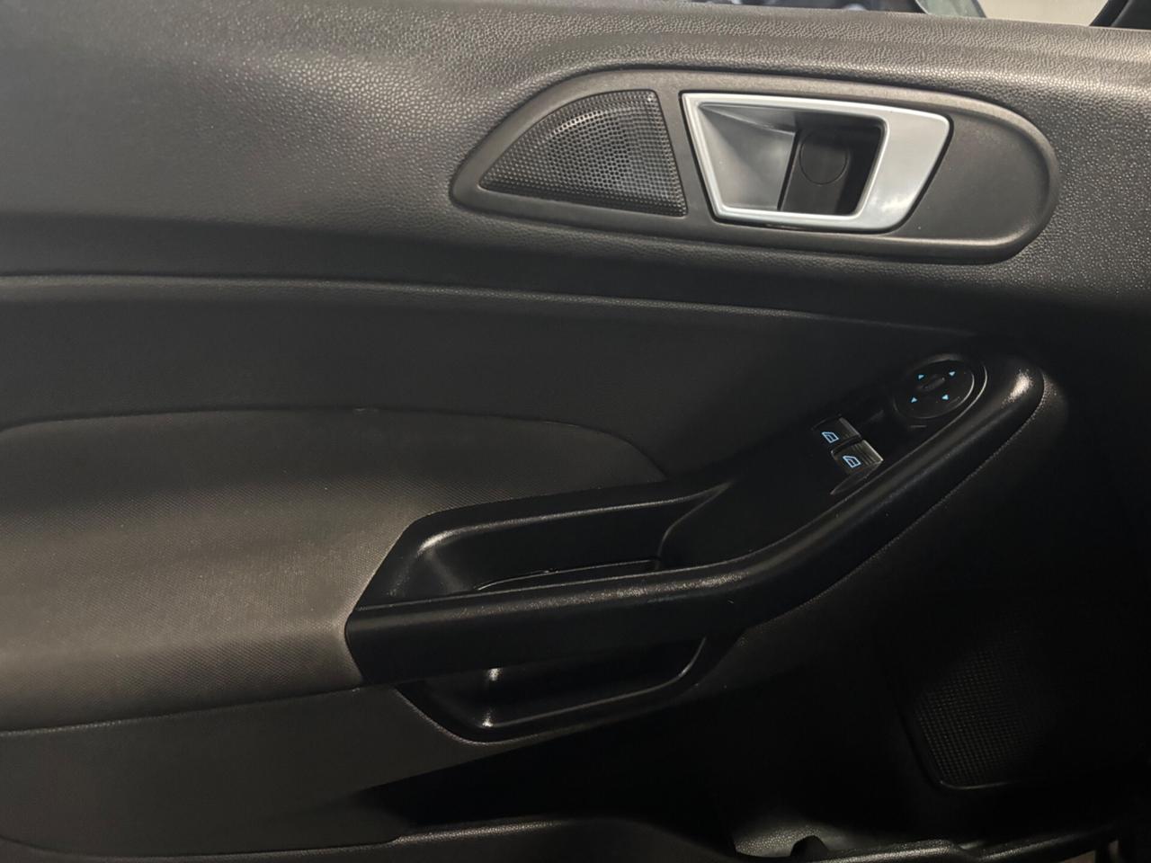 Ford Fiesta 1.2 BENZINA OK NEOPATENTATI