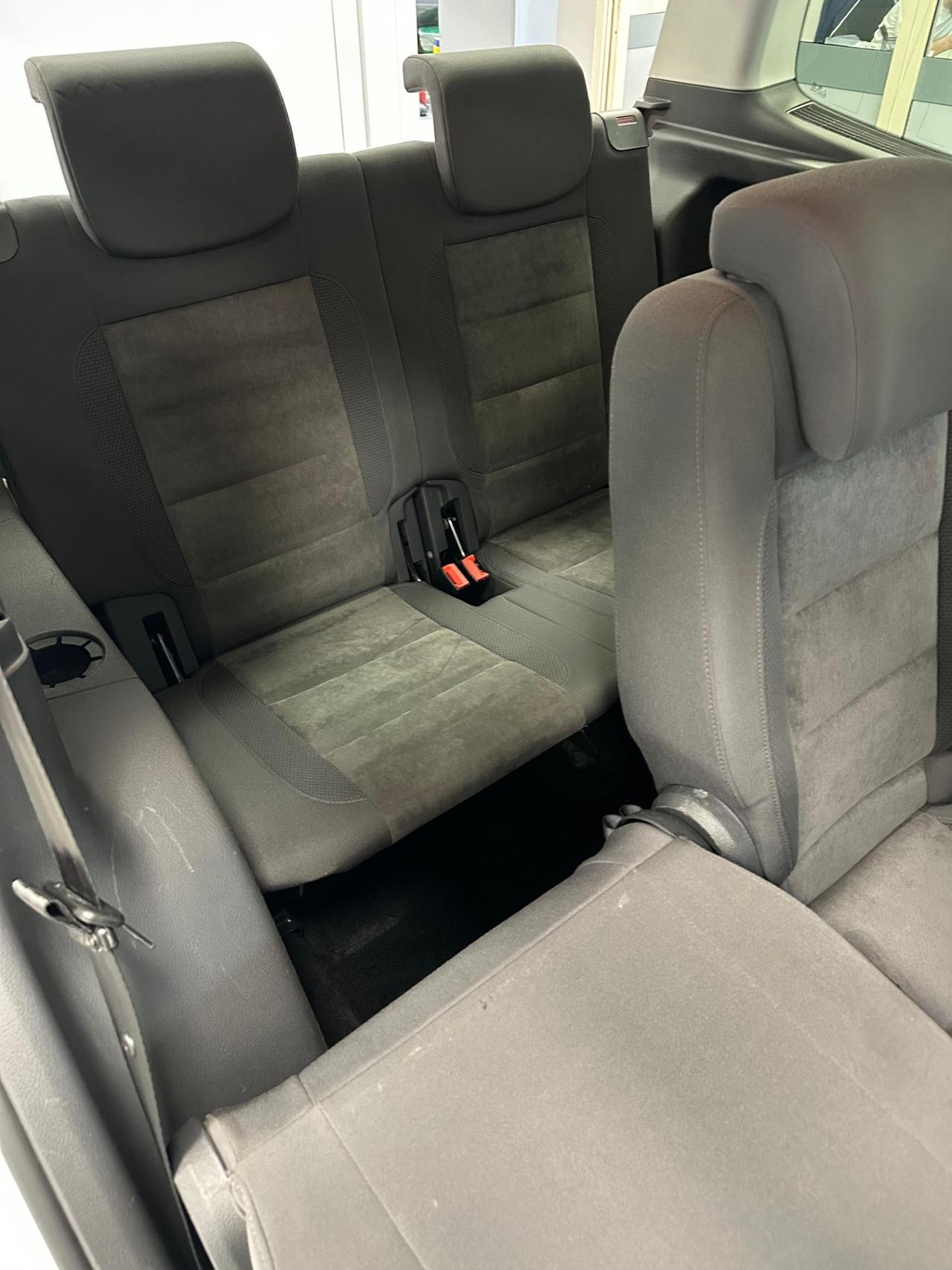 Volkswagen Touran 2.0 TDI 140 CV Highline
