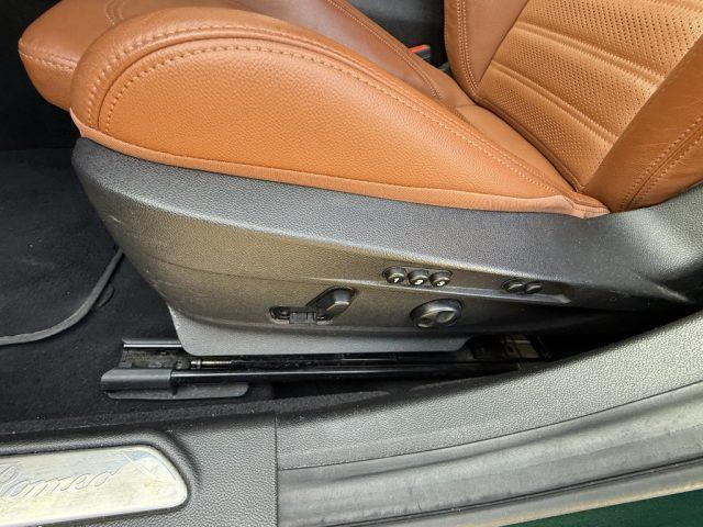 ALFA ROMEO Giulia 2.2 Turbodiesel 210 CV AT8 AWD Q4 Veloce