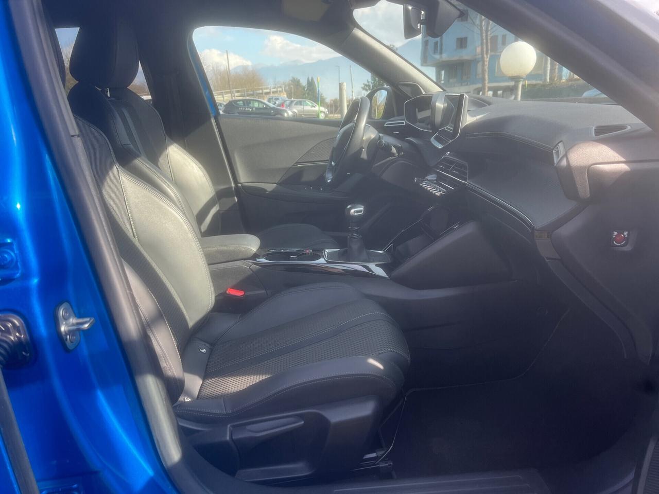 Peugeot 2008 PureTech 130CV S&S GT Line-2020