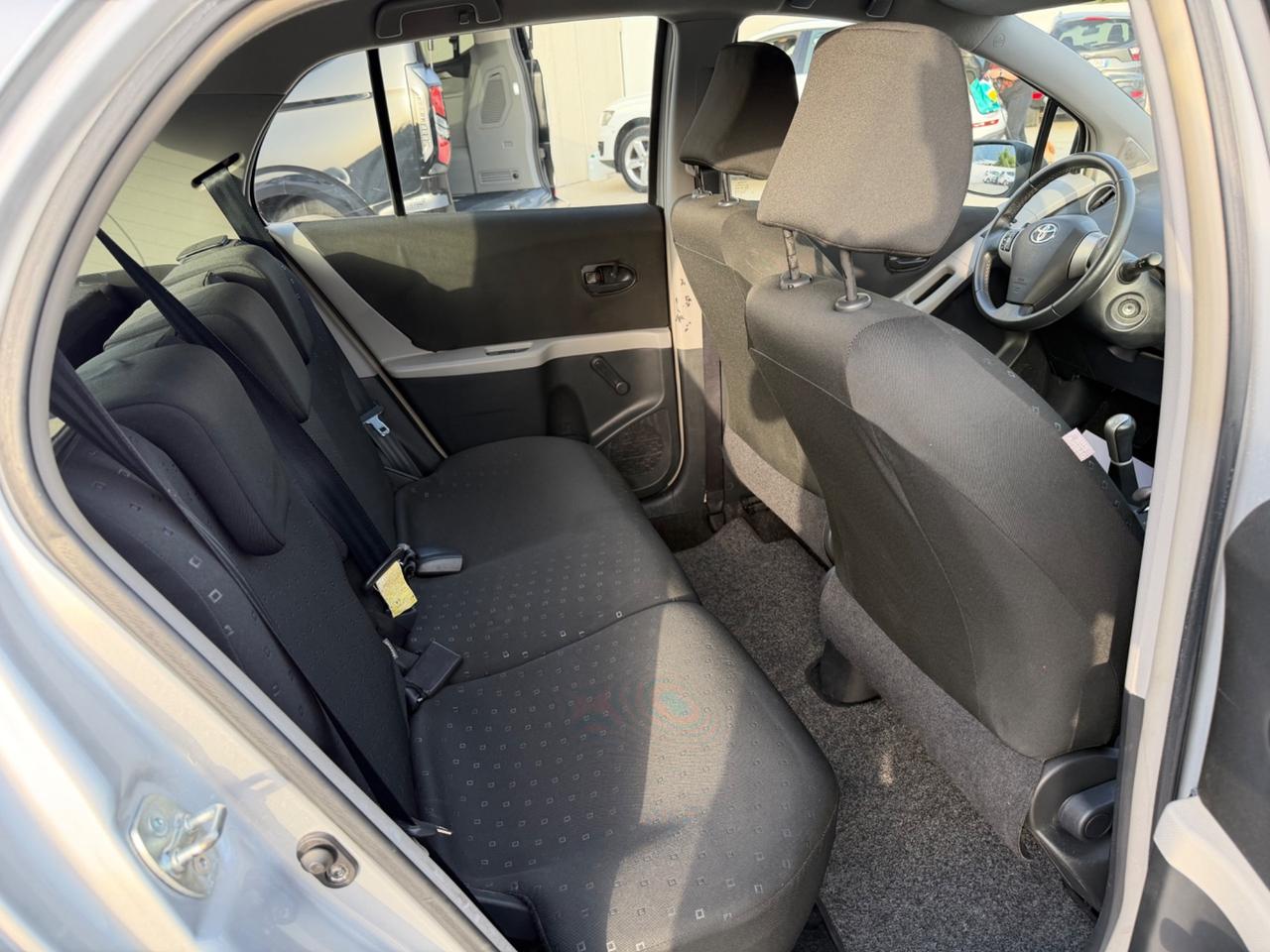 Toyota Yaris 1.0 5 porte “60 Mila Km”