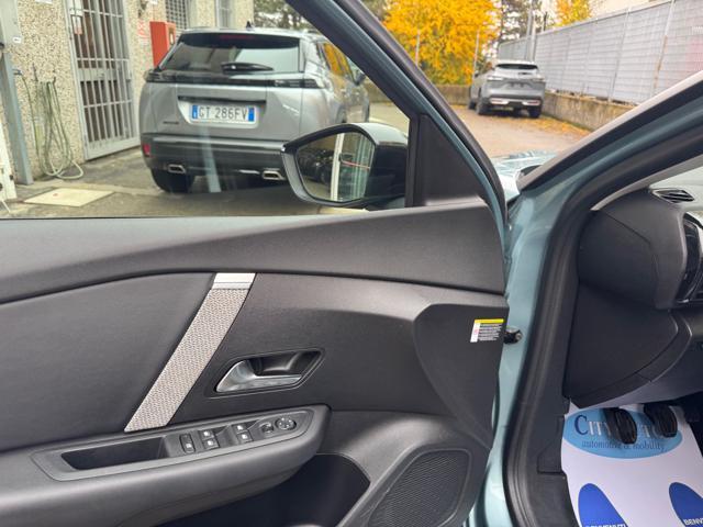 CITROEN C4 PureTech 130CV Shine NAVI+RETR.