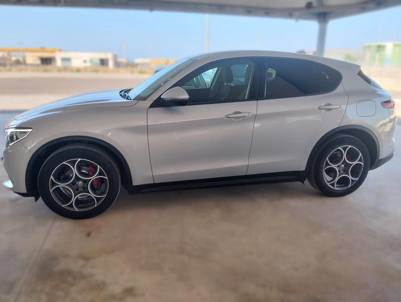 Alfa Romeo Stelvio 2.2 190 CV Q4 2021