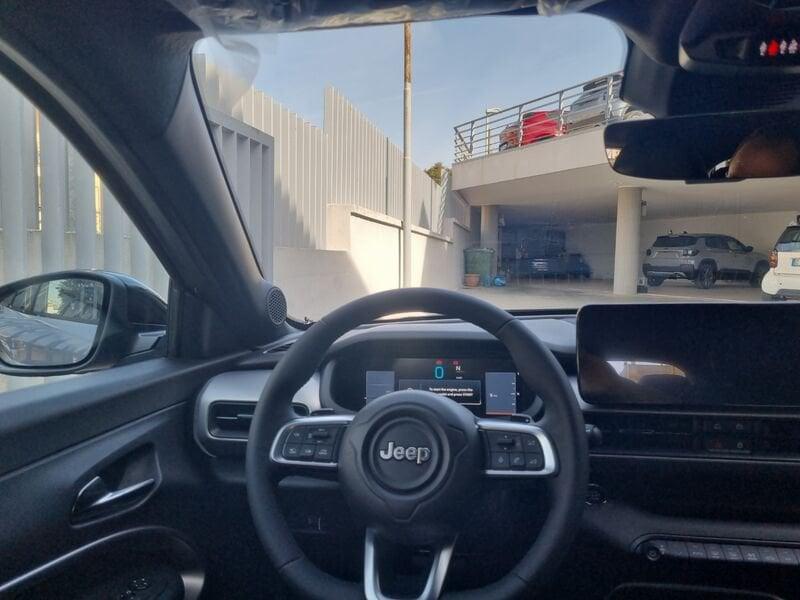 Jeep Avenger E-HYBRID Summit 1.2 110cv DCT MHEV