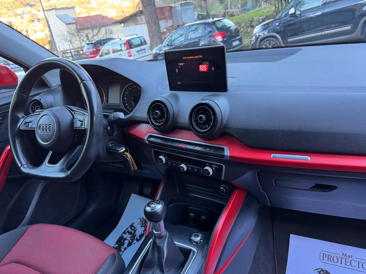 Audi Q2 30 TDI 116CV Business Design GARANZIA 1 ANNO