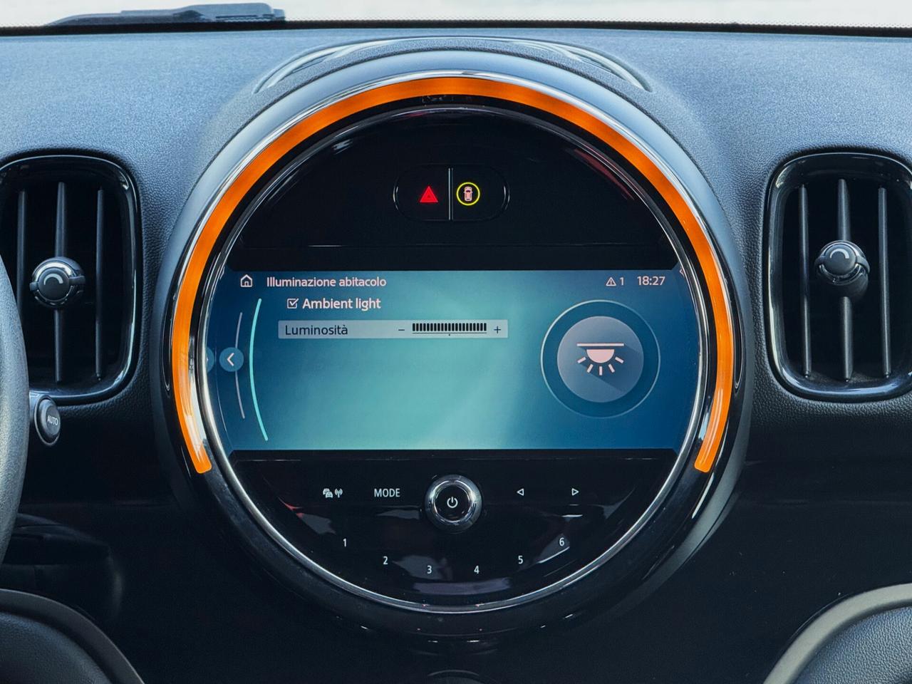 Mini Cooper D Countryman 2.0 D Classic 150CV LED CAM