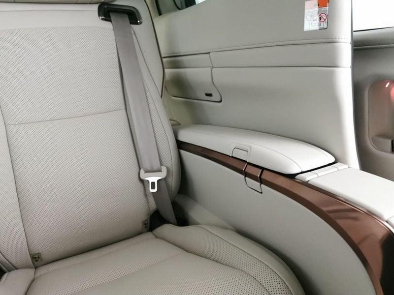 Lexus UX LMPV LM 3.5H 4WD 4P LUXURY S MY24