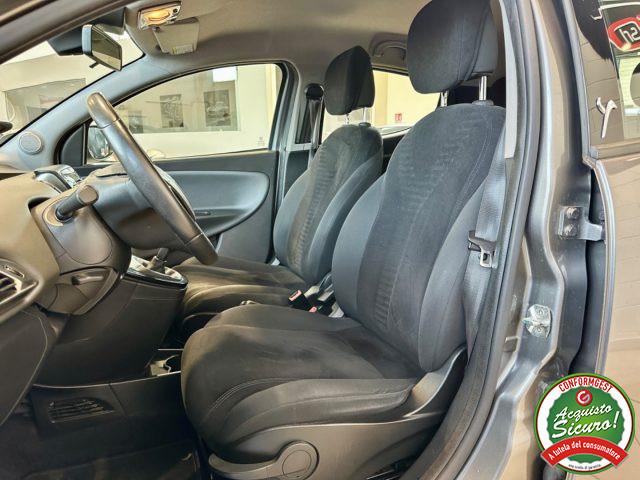 LANCIA Ypsilon 1.2 69CV 5p. Gold *NEOPATENTATI*