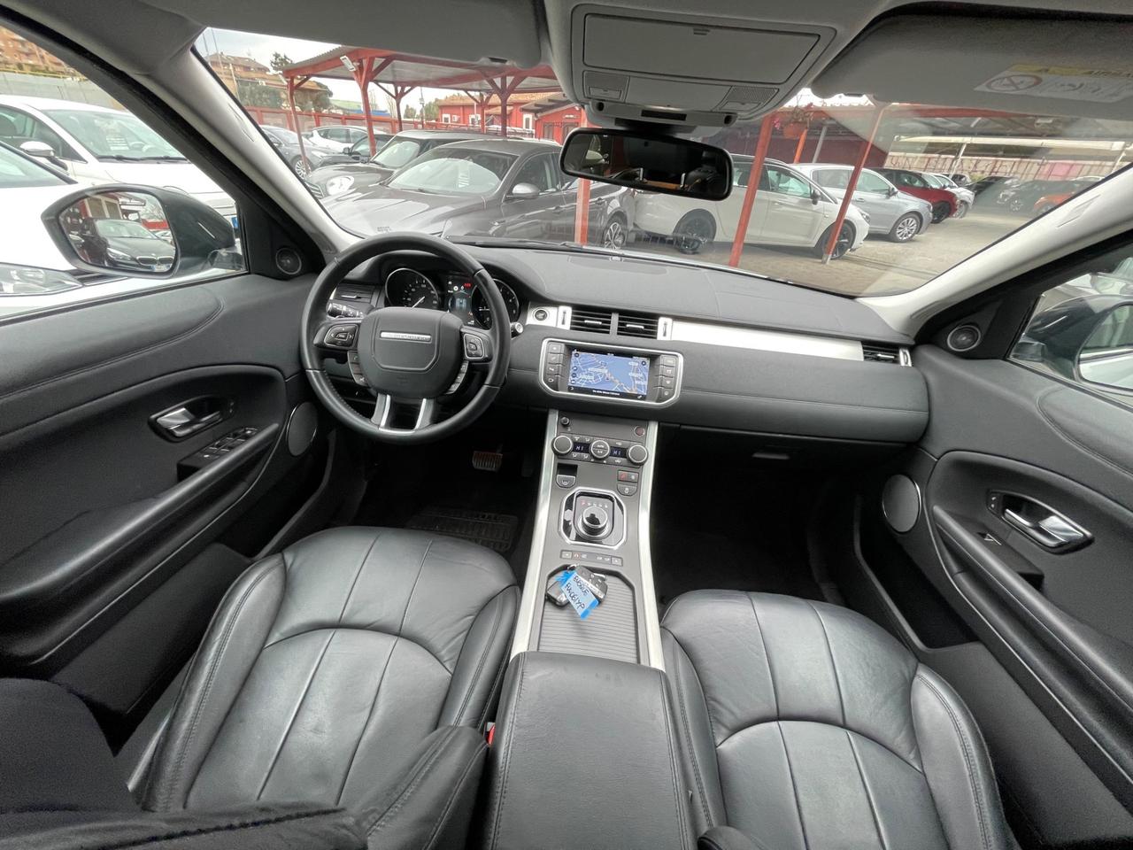 Evoque 2.0D I4-L.Flw 150 CV R-Dynamic-unipro-rate