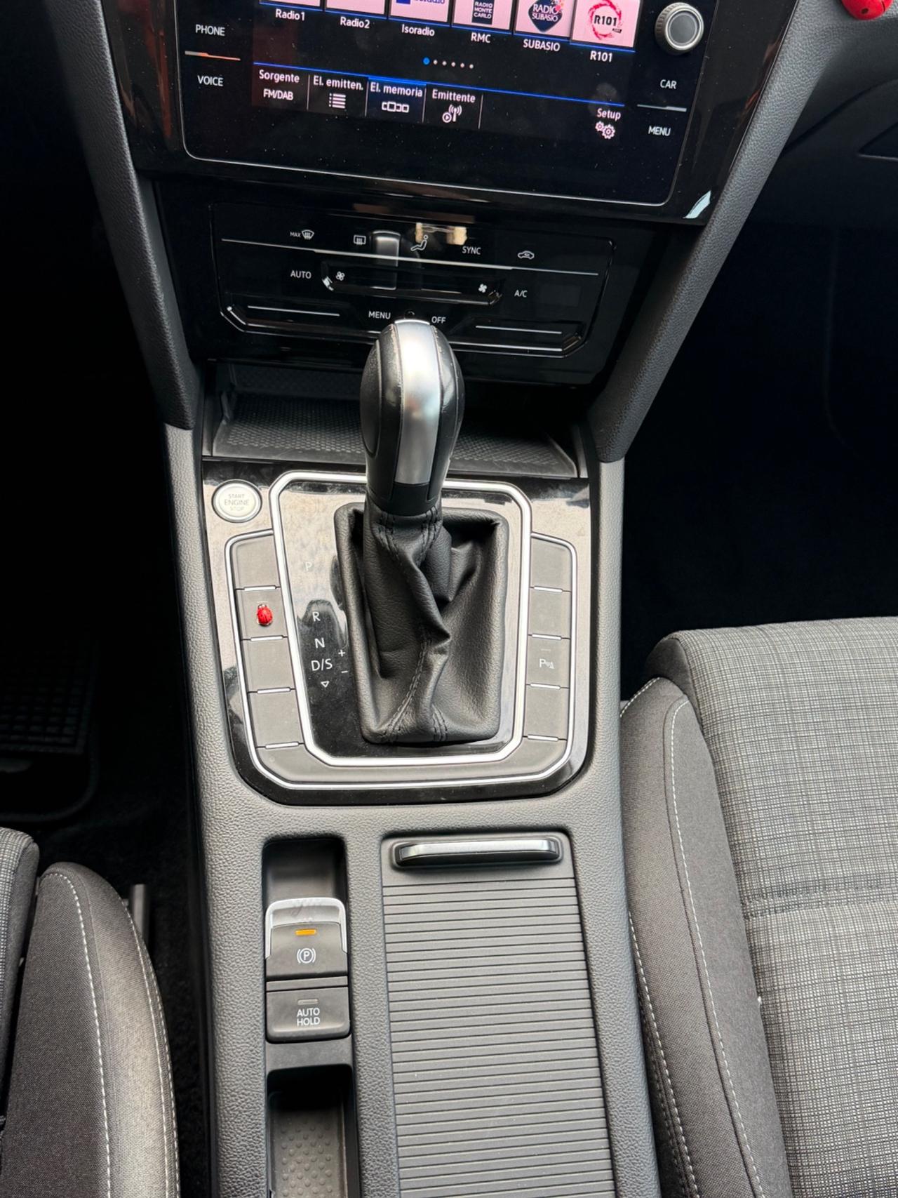 Volkswagen Passat Variant 2.0 TDI SCR 122 CV EVO DSG Business