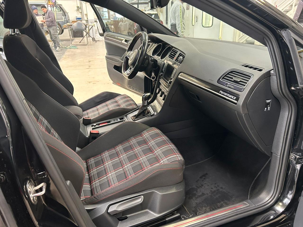 Volkswagen Golf GTI Performance 2.0 TSI 119000 km pari al nuovo