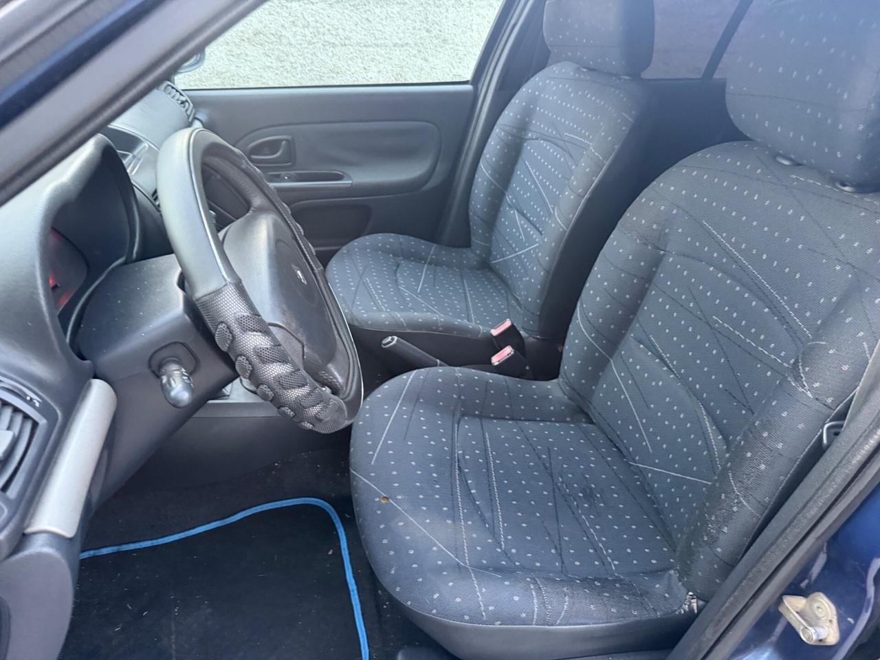 Renault Clio 1.2 benzina 43KW consumi bassi