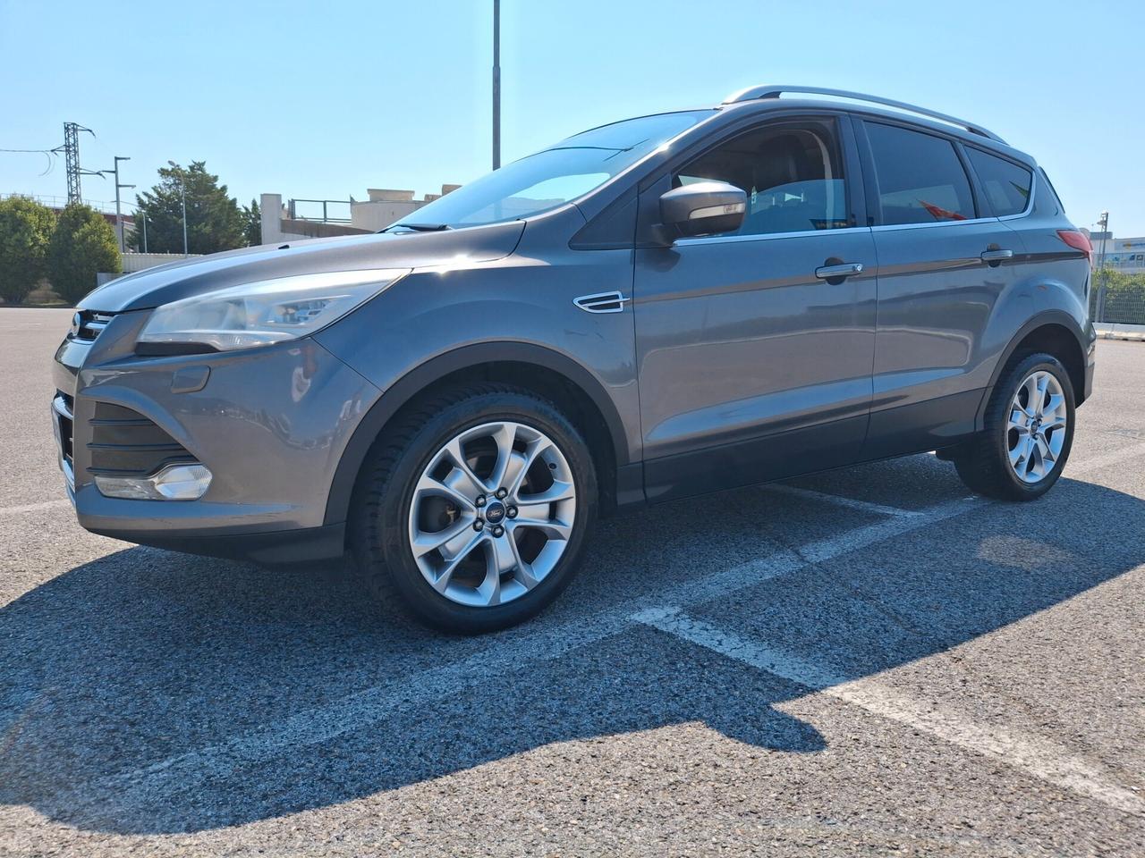 Ford Kuga 2.0 TDCI 163 CV 4WD Powershift Titanium-AUTOMATICO-