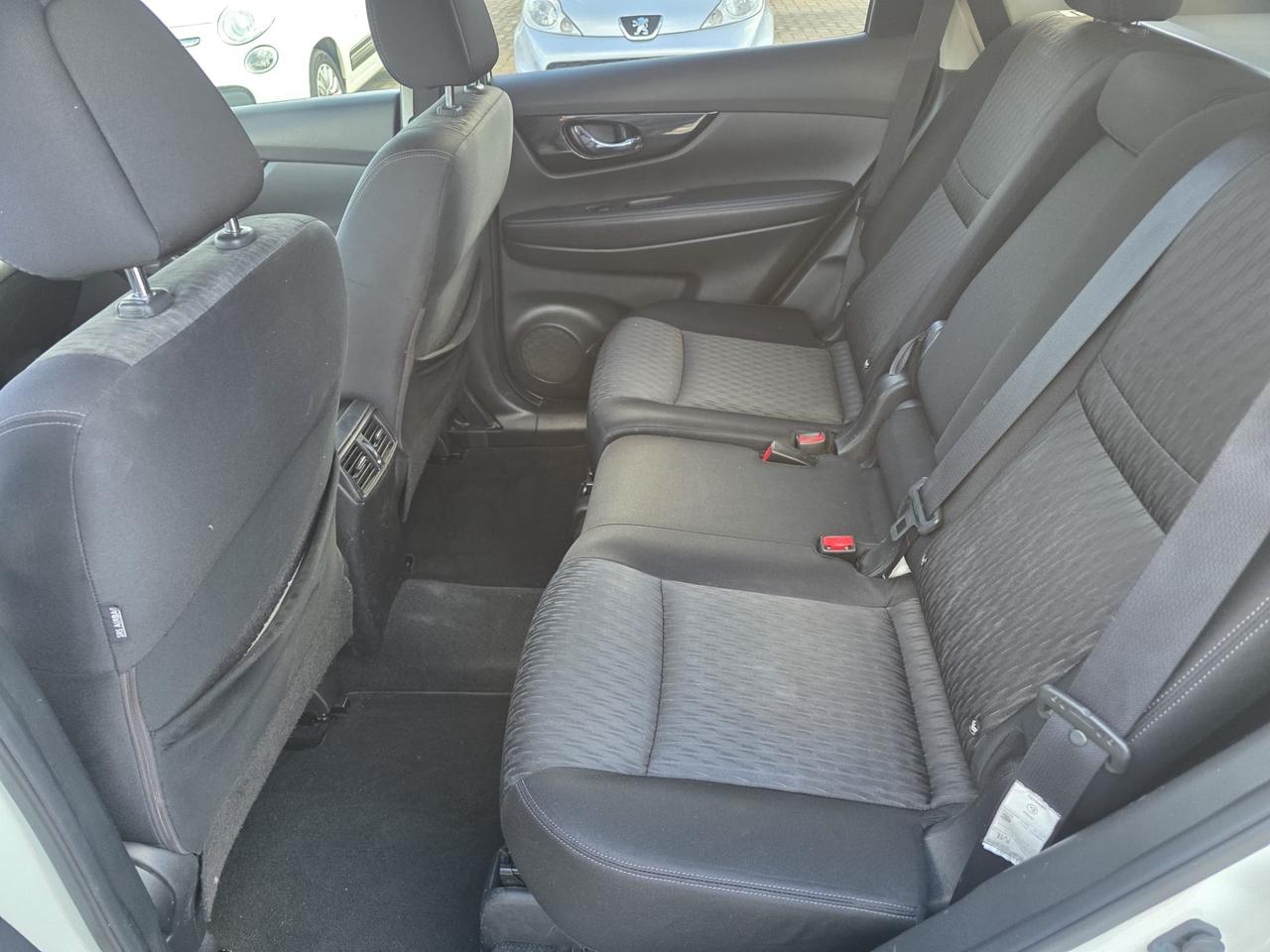Nissan X-Trail 1.6 dCi 4WD Tekna