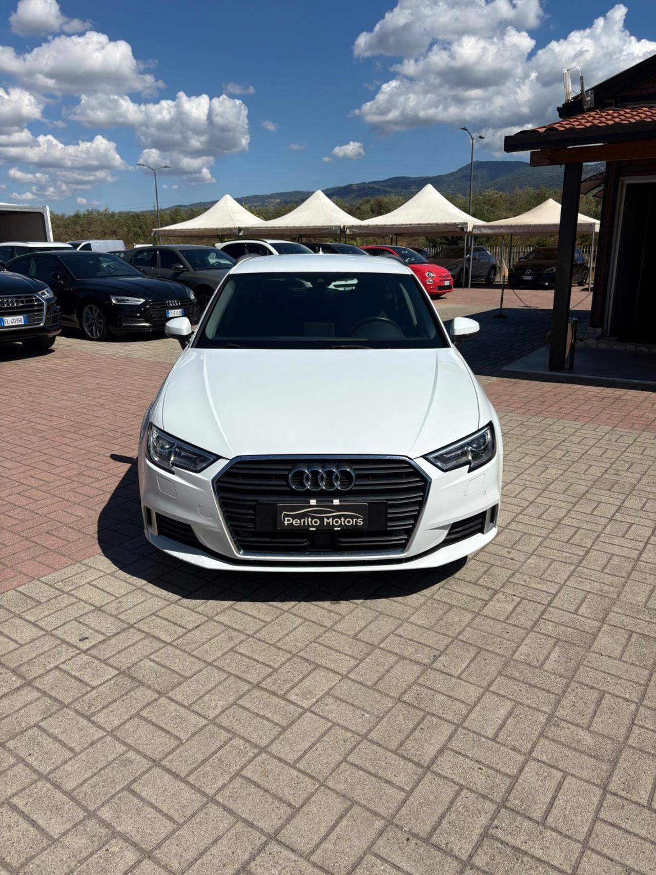 Audi A3 SPB 35 TDI Business Advanced