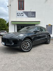 Porsche Macan TURBO IVA ESPOSTA