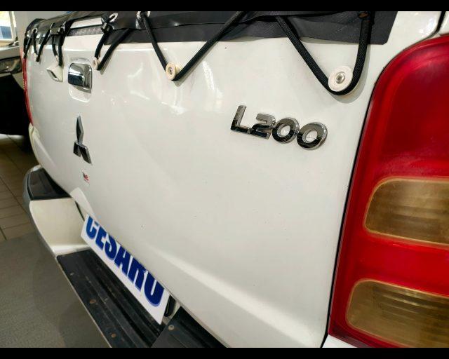 MITSUBISHI L200 d.cab 2.4d Intense 4wd 181cv auto N1