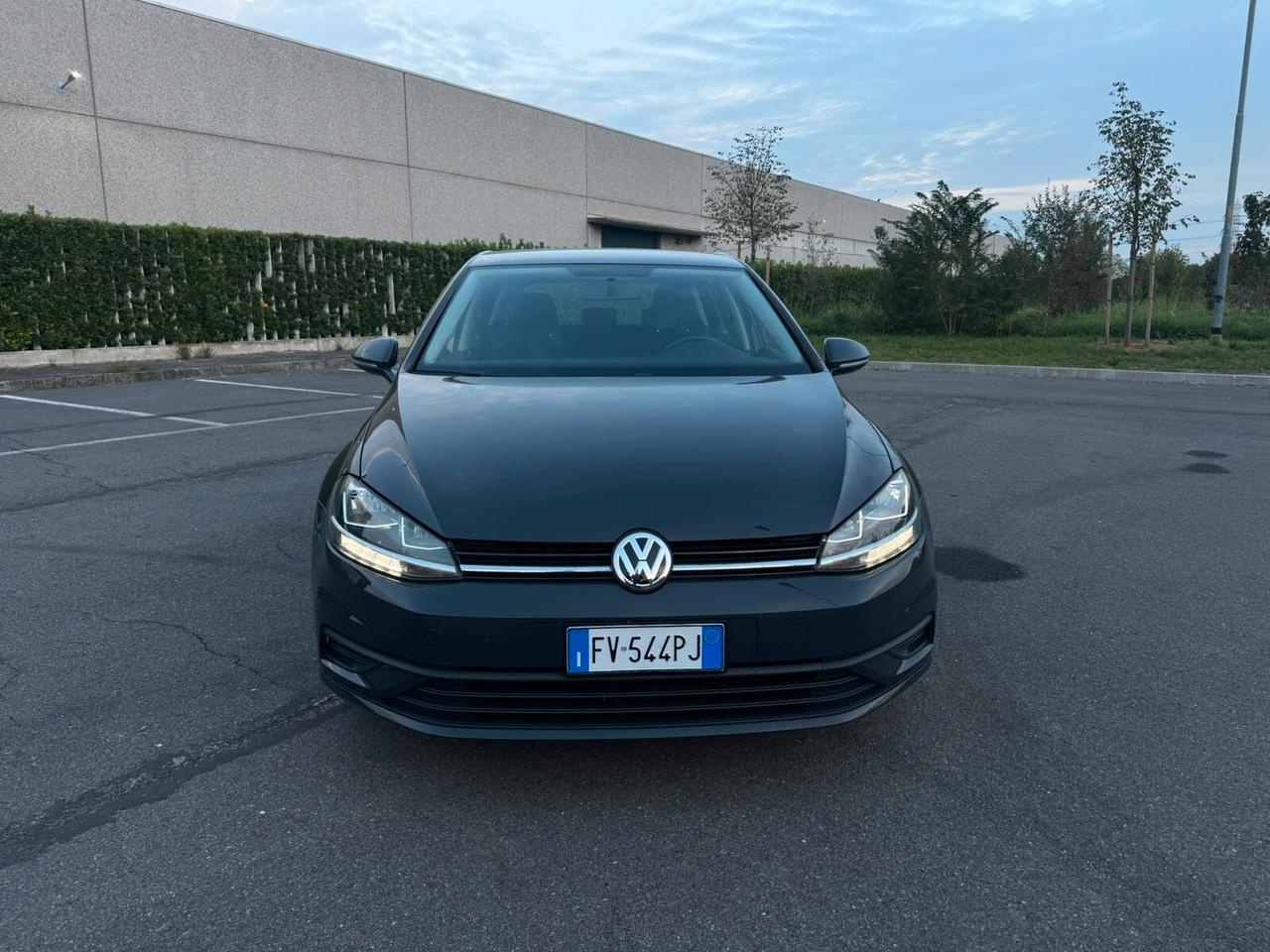 Volkswagen Golf 1.0 TSI 85 CV 5p. Trendline BlueMotion Technology