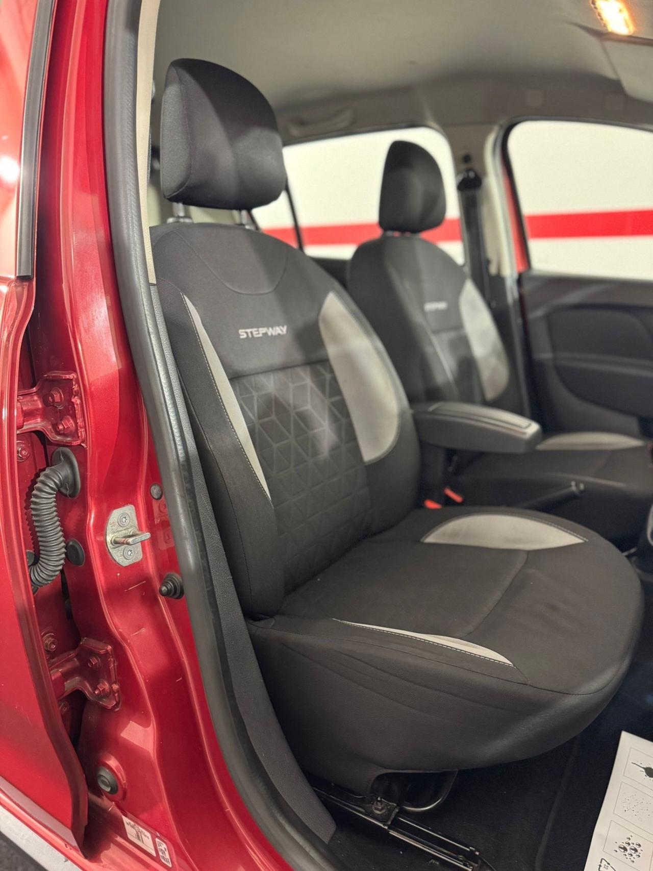 Dacia Sandero Stepway 1.5 dCi 8V 90CV Prestige * REGALO SPECIALE DA AUTOWEB *