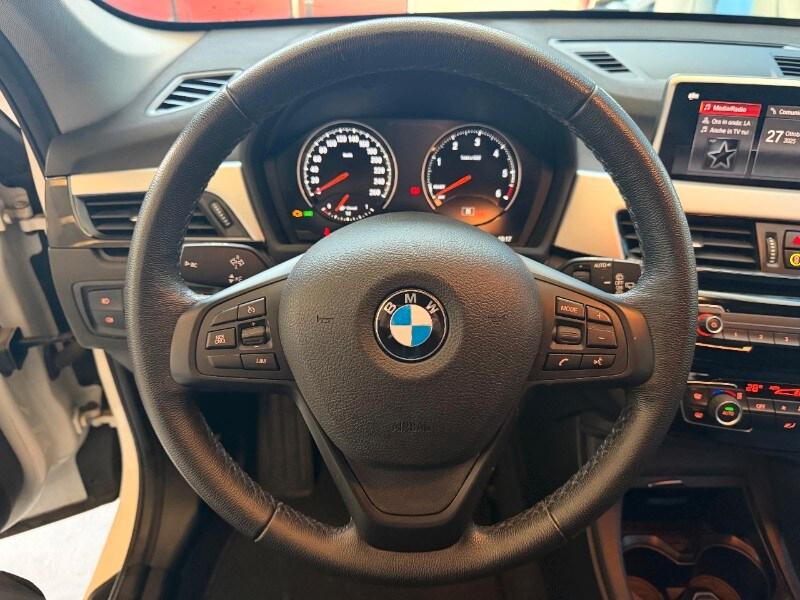 BMW X1 (F48) X1 sDrive16d Business A...