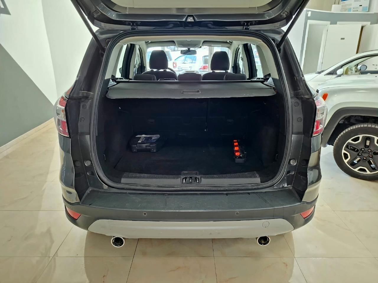 Ford Kuga 1.5 TDCI 120cv Titanium 2017