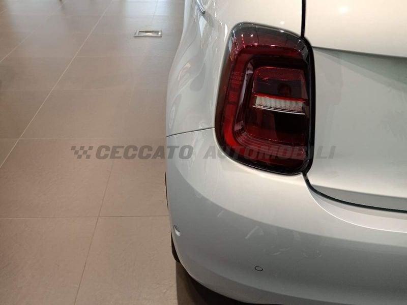FIAT 500 500e Hatchback My25 500e - LaPrima 320 Berlina