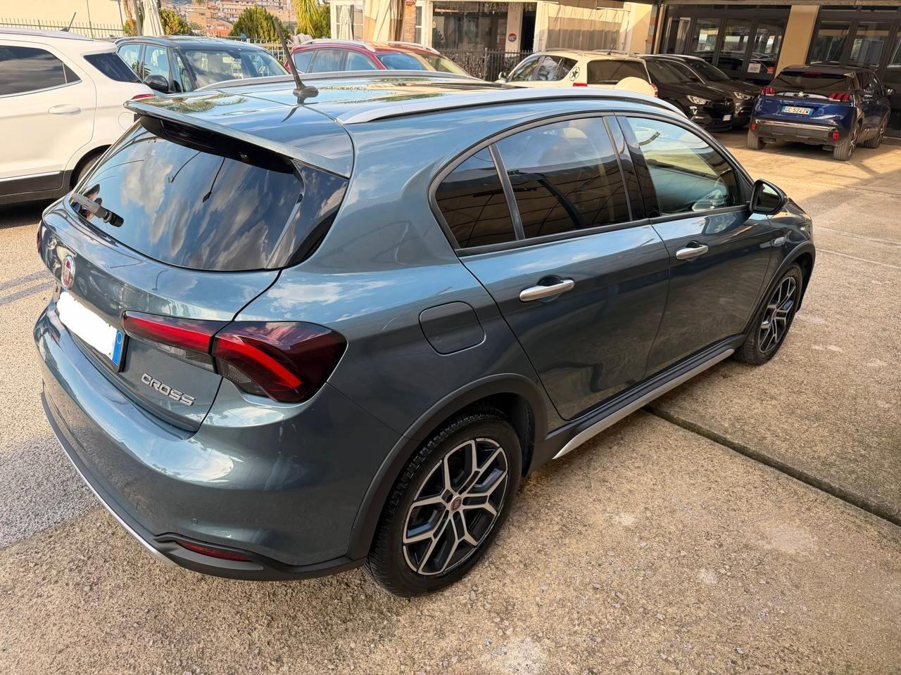 Fiat Tipo Cross 2021 1600 130 Cross