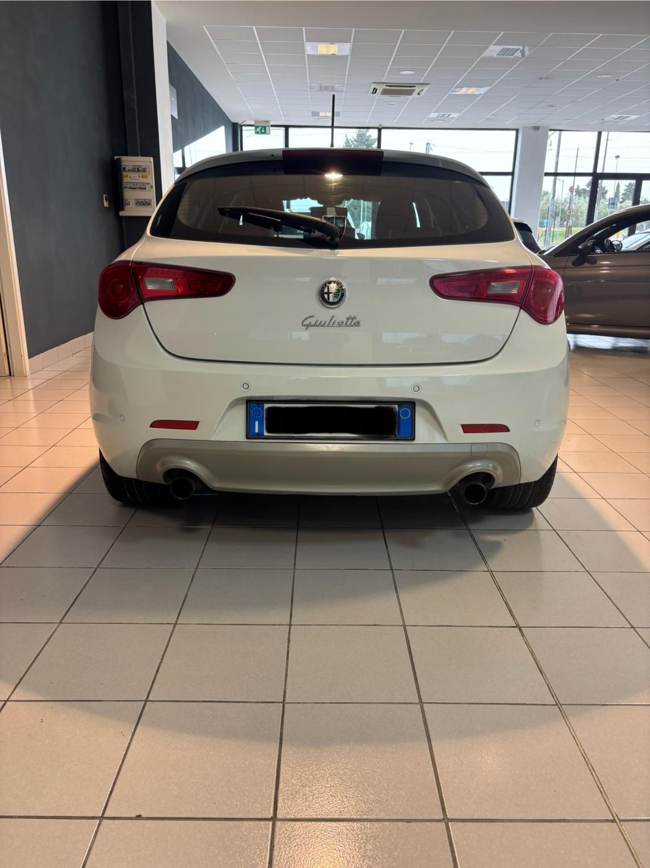 Alfa Romeo Giulietta 2.0 JTDm-2 140 CV Exclusive