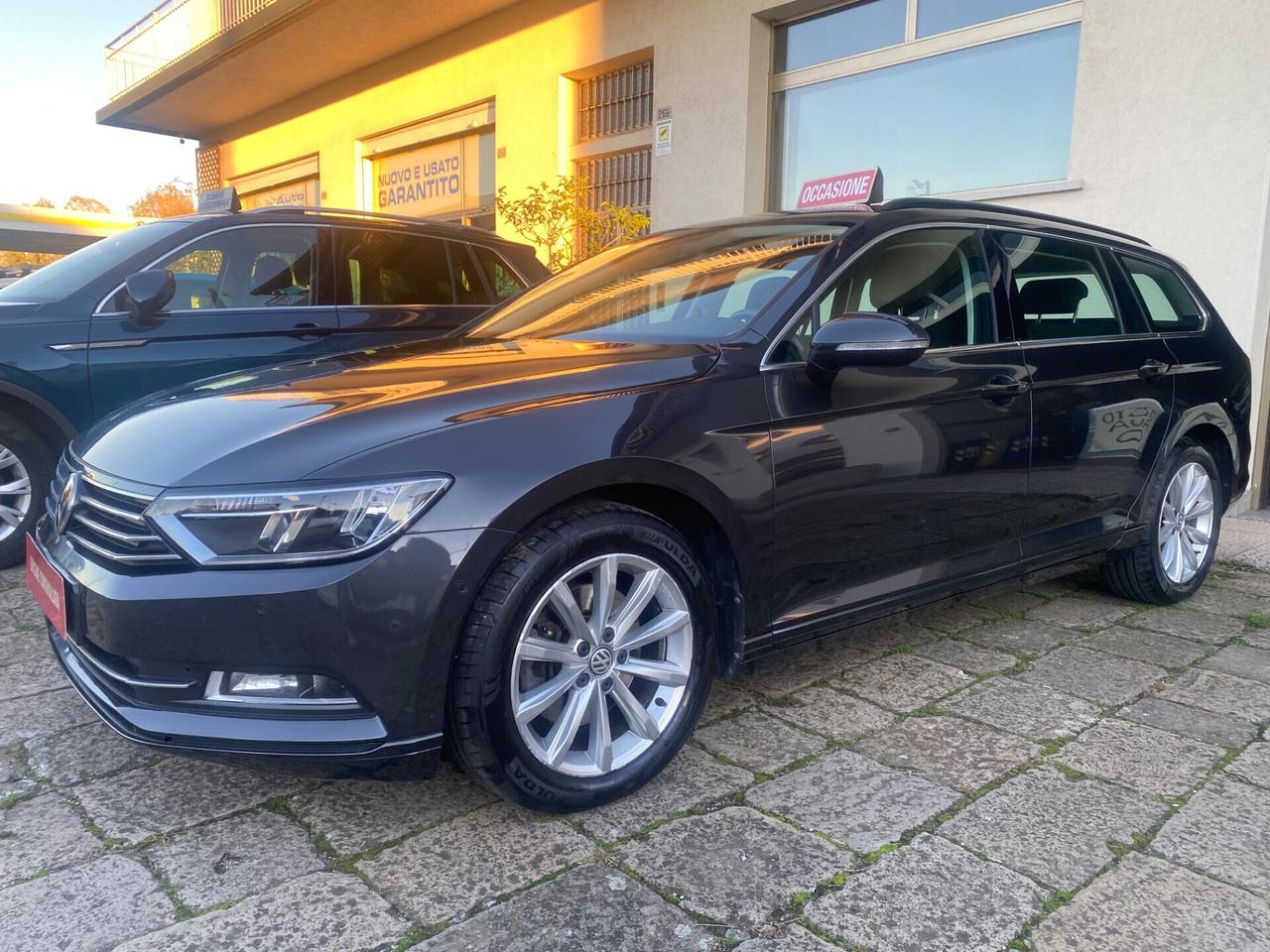 Volkswagen Passat Variant 1.6 TDI SCR DSG Business BMT