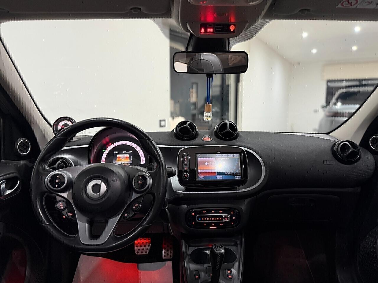 Smart ForFour BRABUS 0.9 Turbo twinamic Xclusive