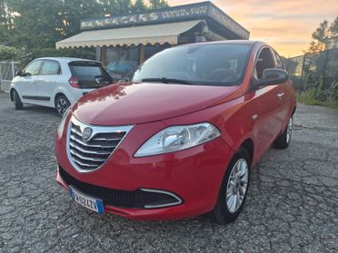 Lancia Ypsilon 0.9 TwinAir 85 CV 5 porte Ecochic Gold