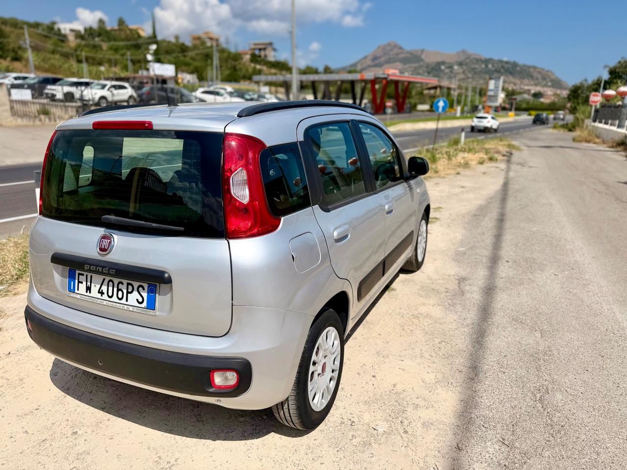 Fiat Panda 1.2 Connected by Wind