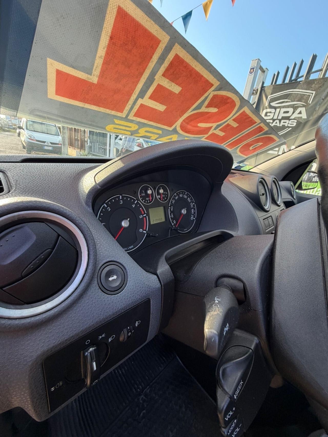 Ford Fiesta 1.4 TDCi 5p. Ghia