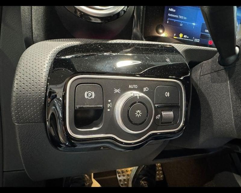 Mercedes-Benz Classe A (W177) A 200 d Automatic AMG Line Premium