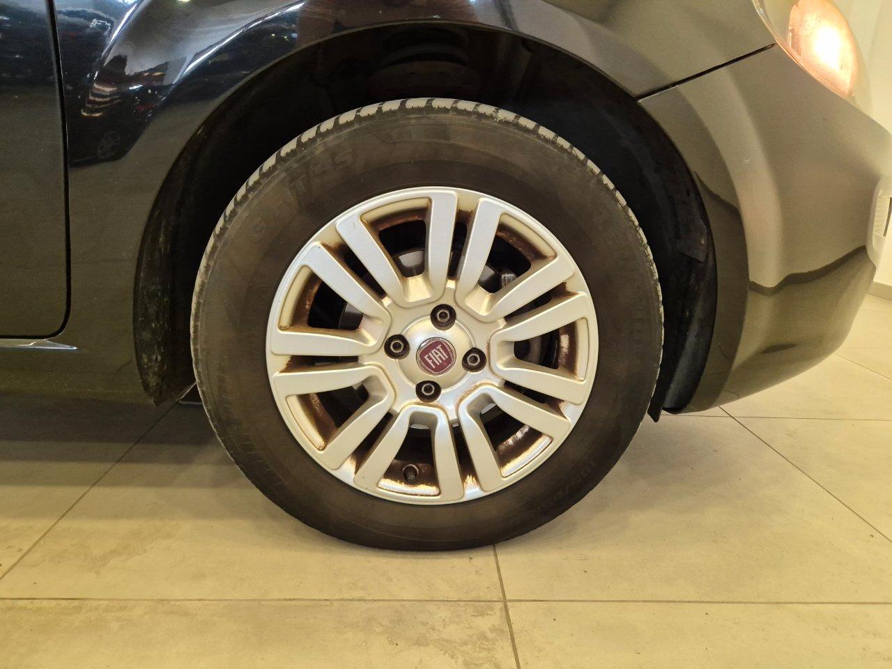 Fiat Punto 5p 1.3 mjt II 16v Lounge 75cv - PER COMMERCIANTI - NEOPATENTATI - UNIPROPRIETARIO - Bluetooth